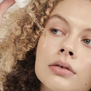 10 ingrediente care sprijină producția de colagen